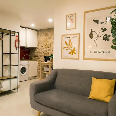 For 2 Just 250m From Largo Intendente