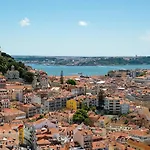 Appartement For 2 Just 250m From Largo Intendente