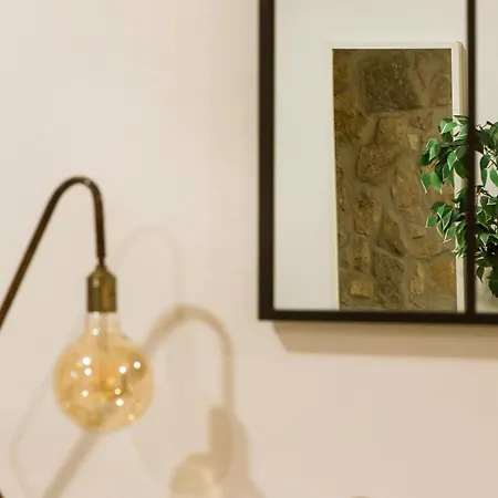 For 2 Just 250m From Largo Intendente Apartman *