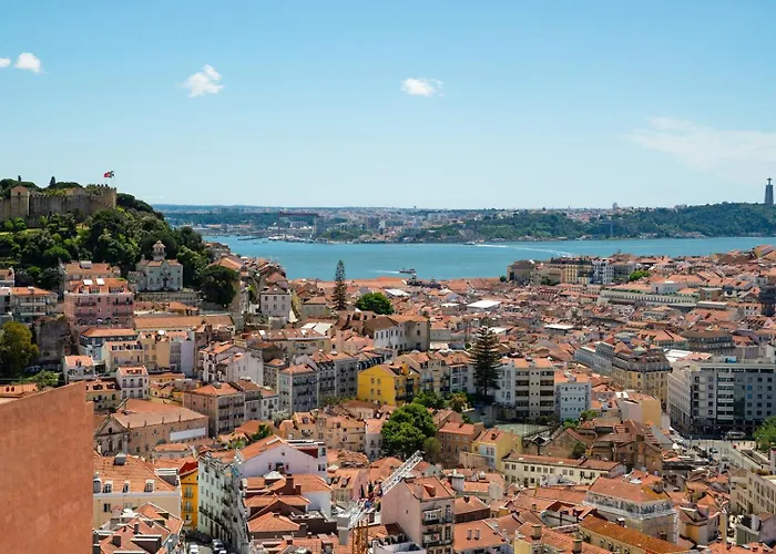 شقة For 2 Just 250m From Largo Intendente